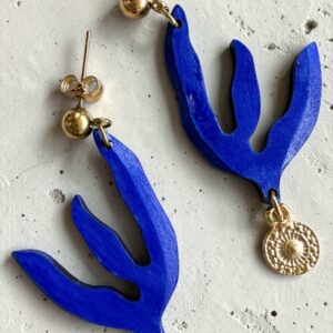 Boucles d'oreille corails bleus